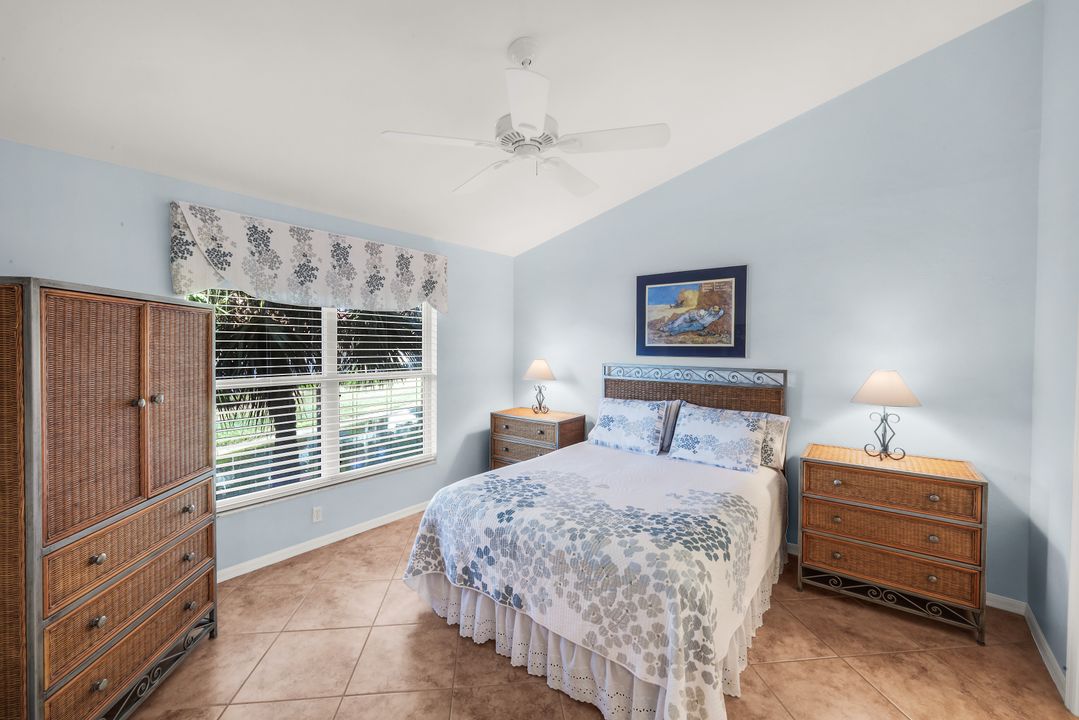 5070 Cedar Springs Dr #203, Naples, FL 34110