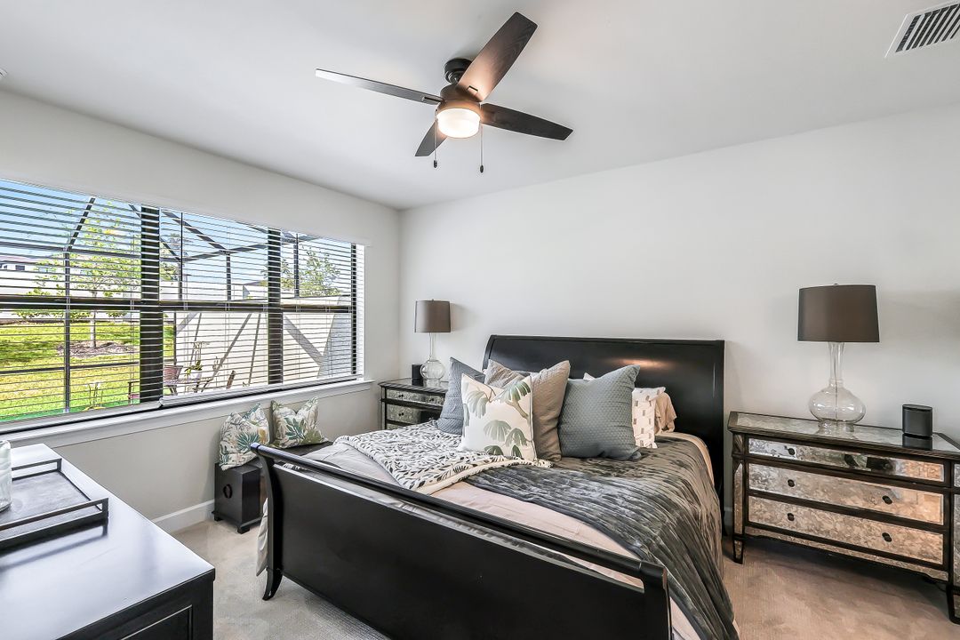 12350 Canal Grande Dr, Fort Myers, FL 33913