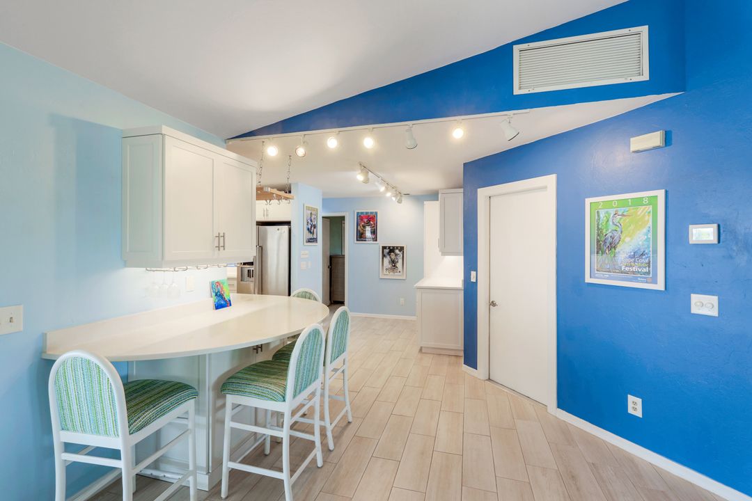 1004 Archer Pkwy E, Cape Coral, FL 33904