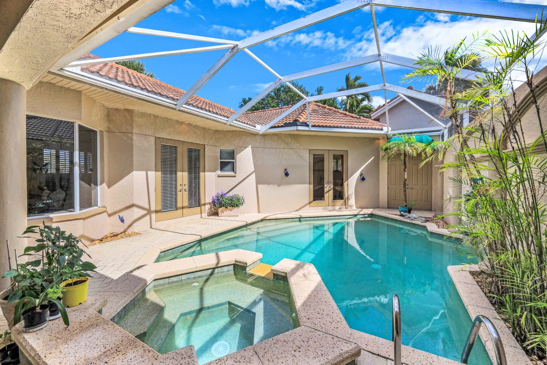 4959 Bollard Ct, Naples, FL 34112