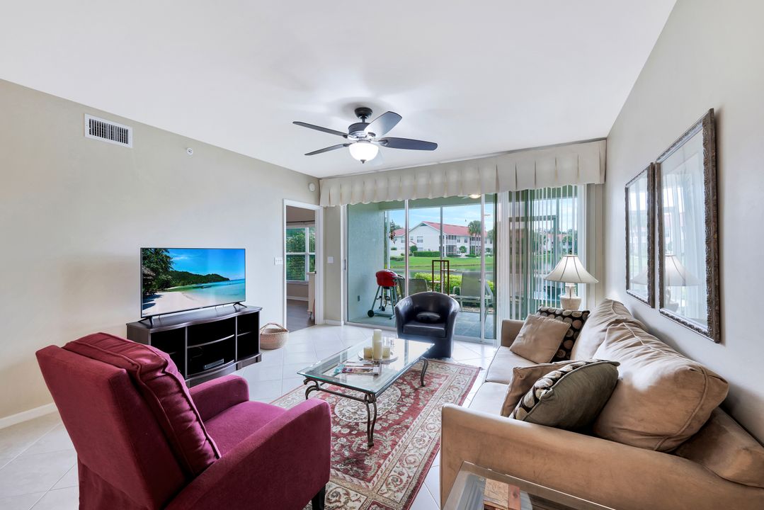 5025 Cedar Springs Dr #102, Naples, FL 34110