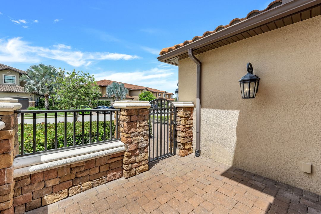 8773 Bellano Ct #101, Naples, FL 34119