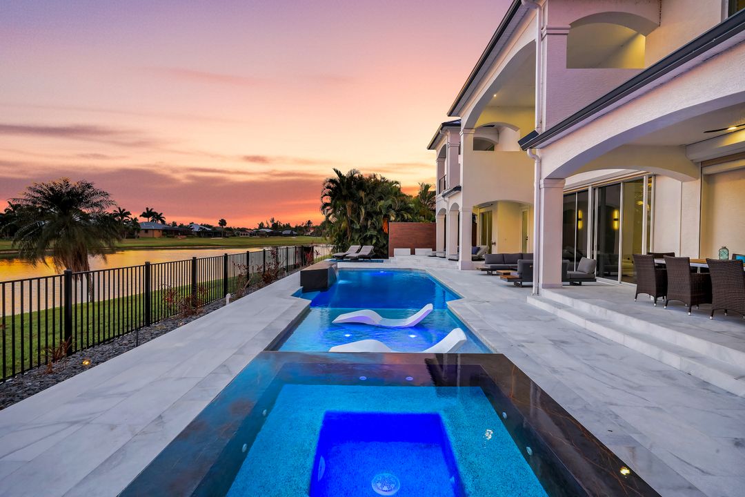 11929 Princess Grace Ct, Cape Coral, FL 33991