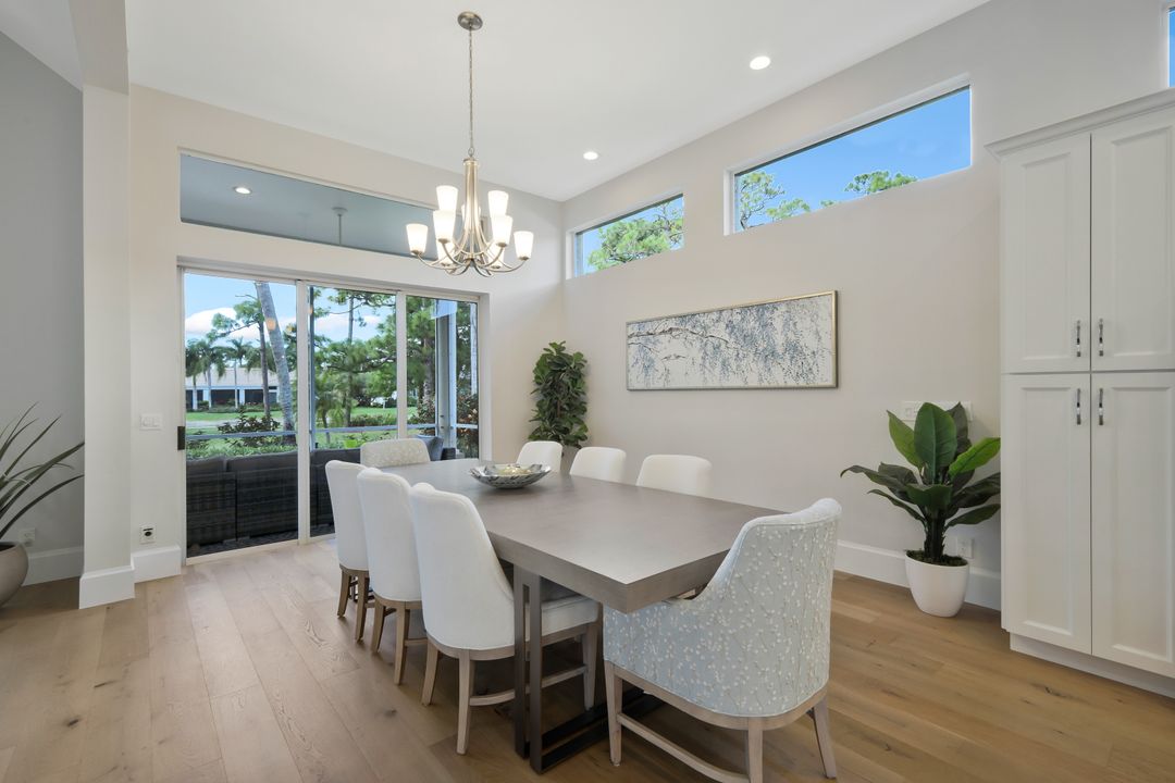 109 Greenfield Ct, Naples, FL 34110