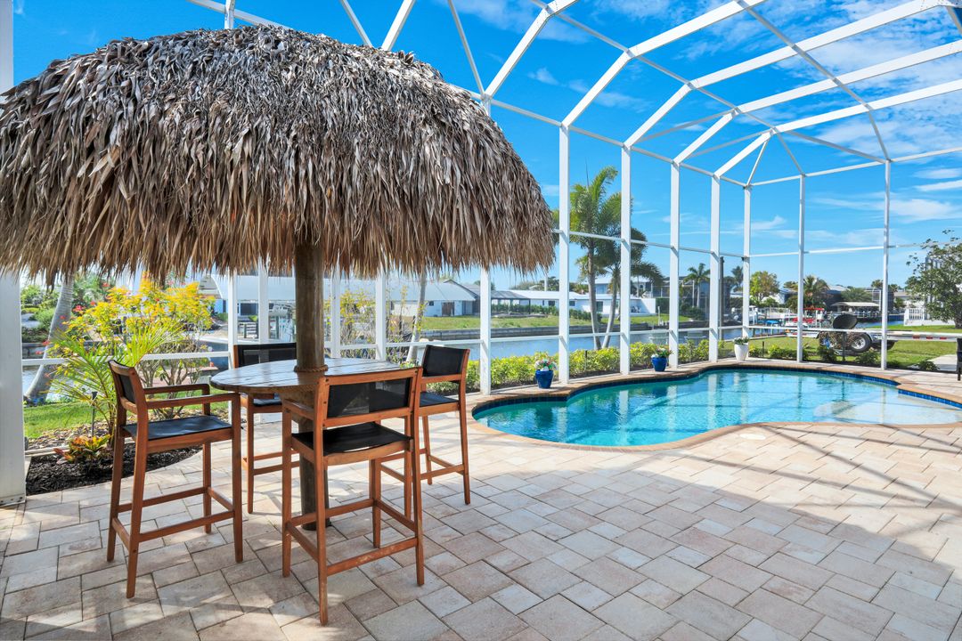 4741 Pembrooke Ln, Bonita Springs, FL 34134