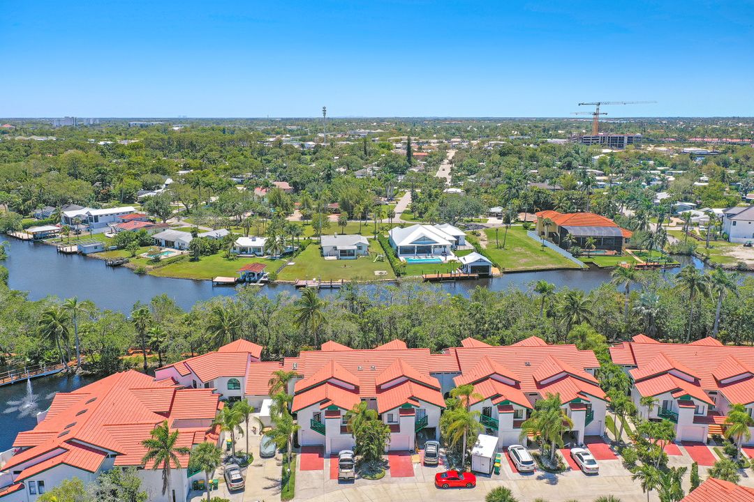 2182 Anchorage Ln #A, Naples, FL 34104