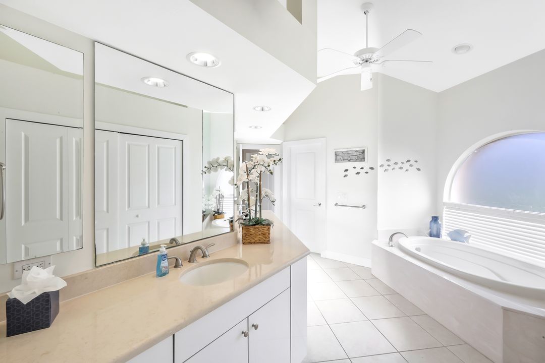 2624 El Dorado Parkway, Cape Coral, FL 33993