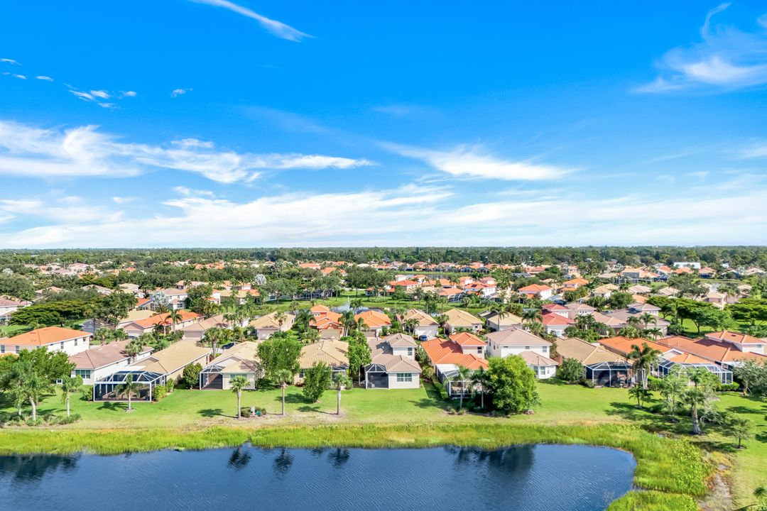 9226 Astonia Way, Fort Myers, FL 33967