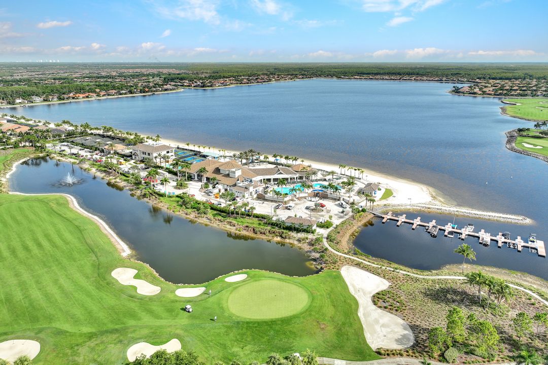 9314 Quarry Dr, Naples, FL 34120