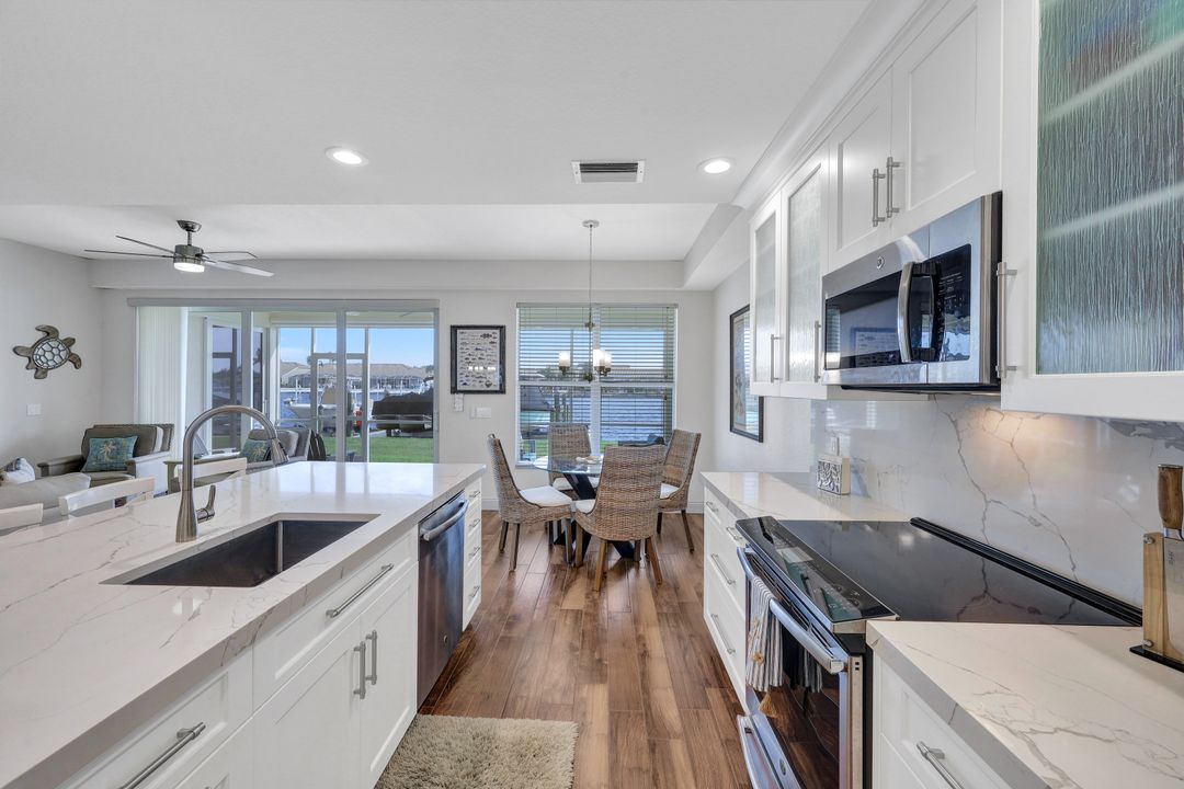 370 Stella Maris Dr N #2502, Naples, FL 34114