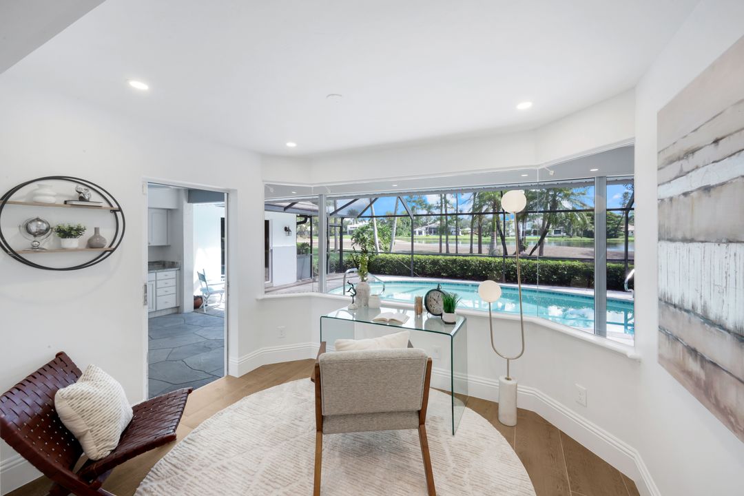 12888 Valewood Dr, Naples, FL 34119