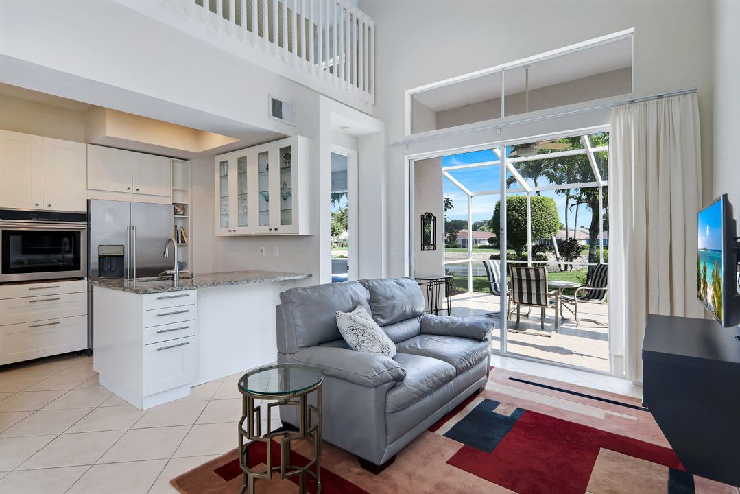 15040 Sterling Oaks Dr, Naples, FL 34110