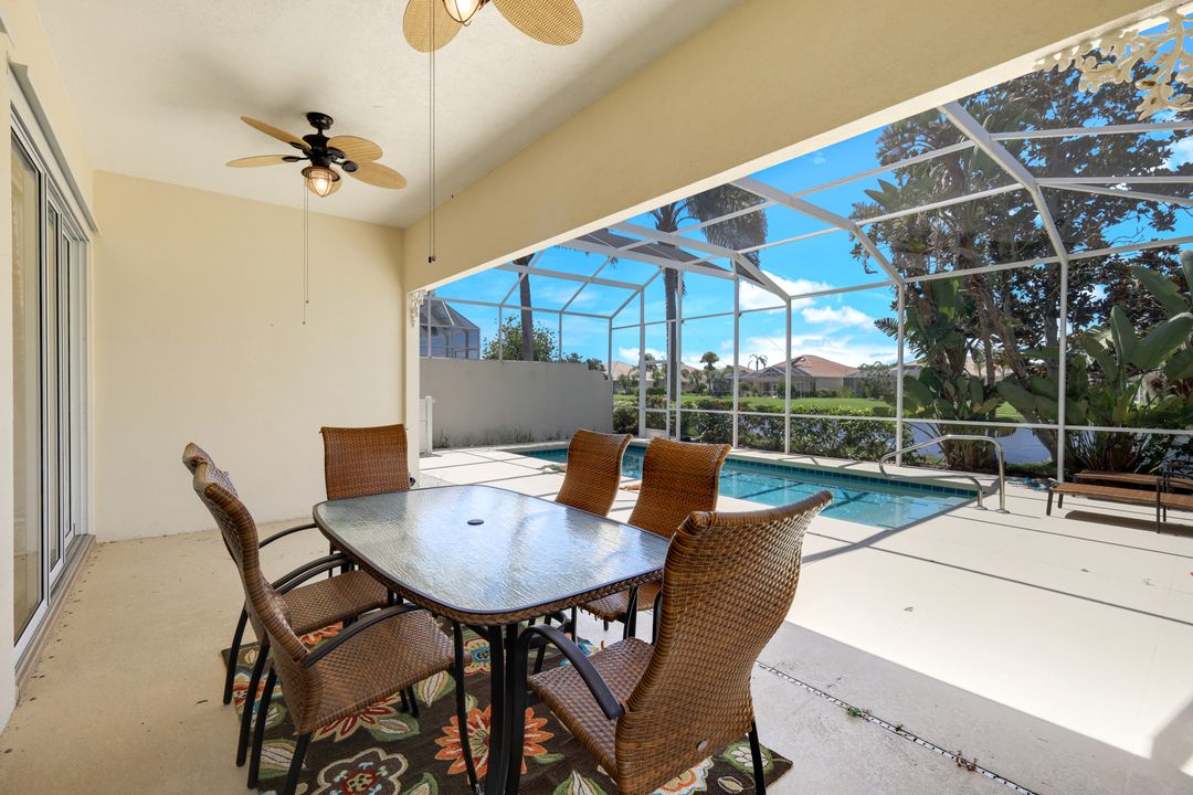 5848 Ferrara Dr, Sarasota, FL 34238