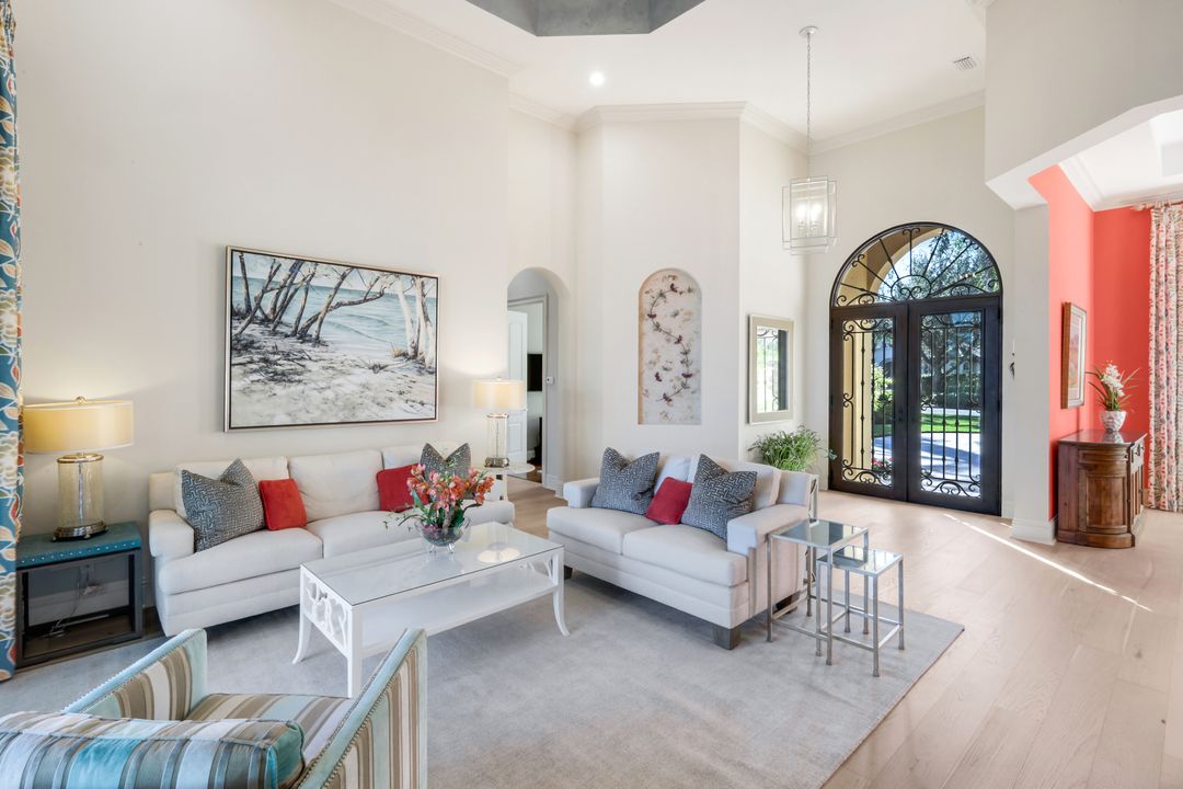 18571 Verona Lago Dr, Miromar Lakes, FL 33913