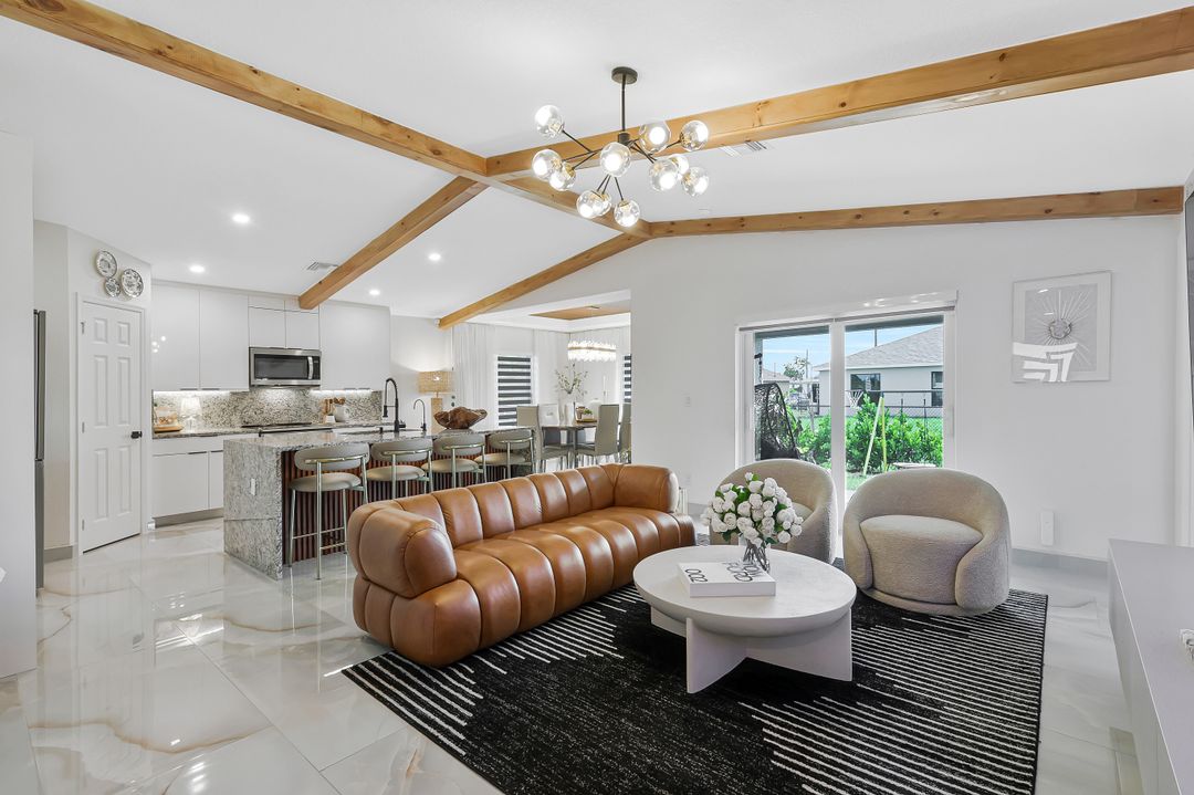 2003 NE 6th Ave, Cape Coral, FL 33909