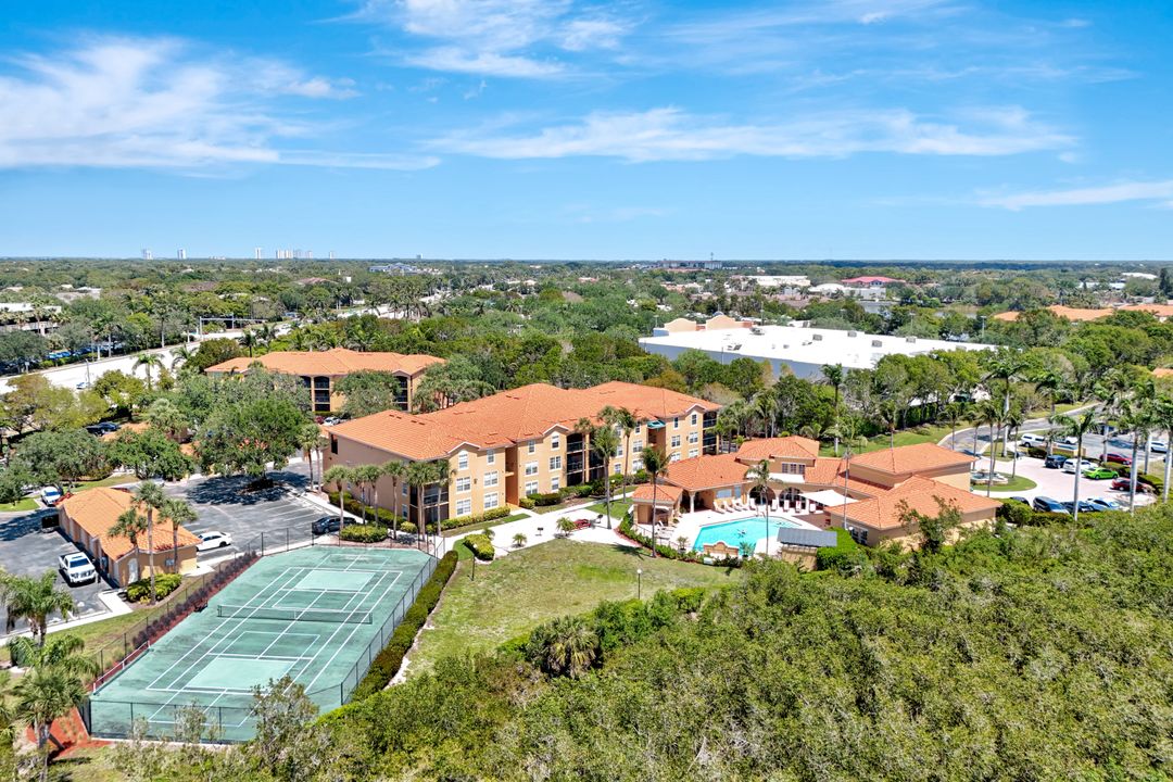 8675 River Homes Lane #4-206, Bonita Springs, FL 34135