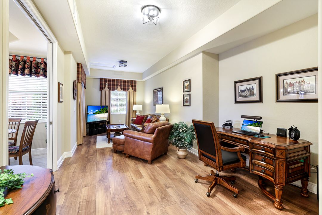 6446 Legacy Cir #102, Naples, FL 34113