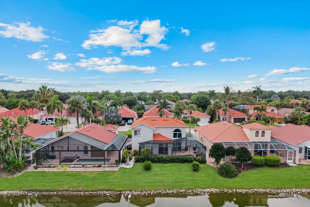 172 Sabal Lake Dr, Naples, FL 34104