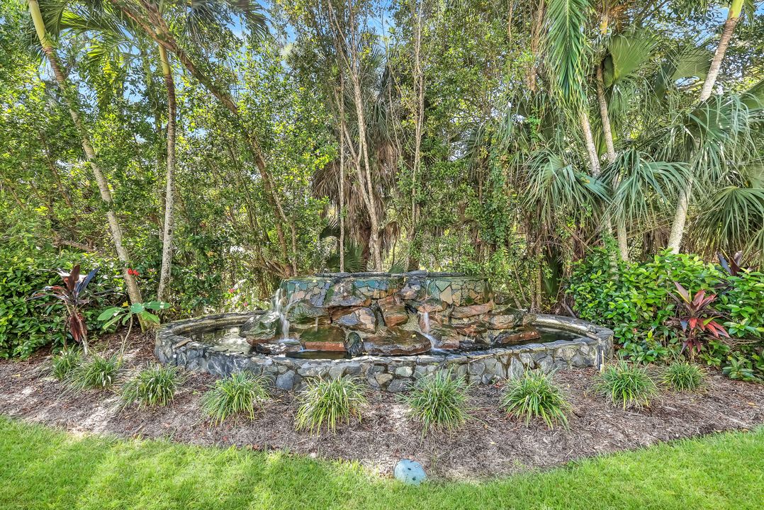 14530 Red Fox Run #215, Naples, FL 34110