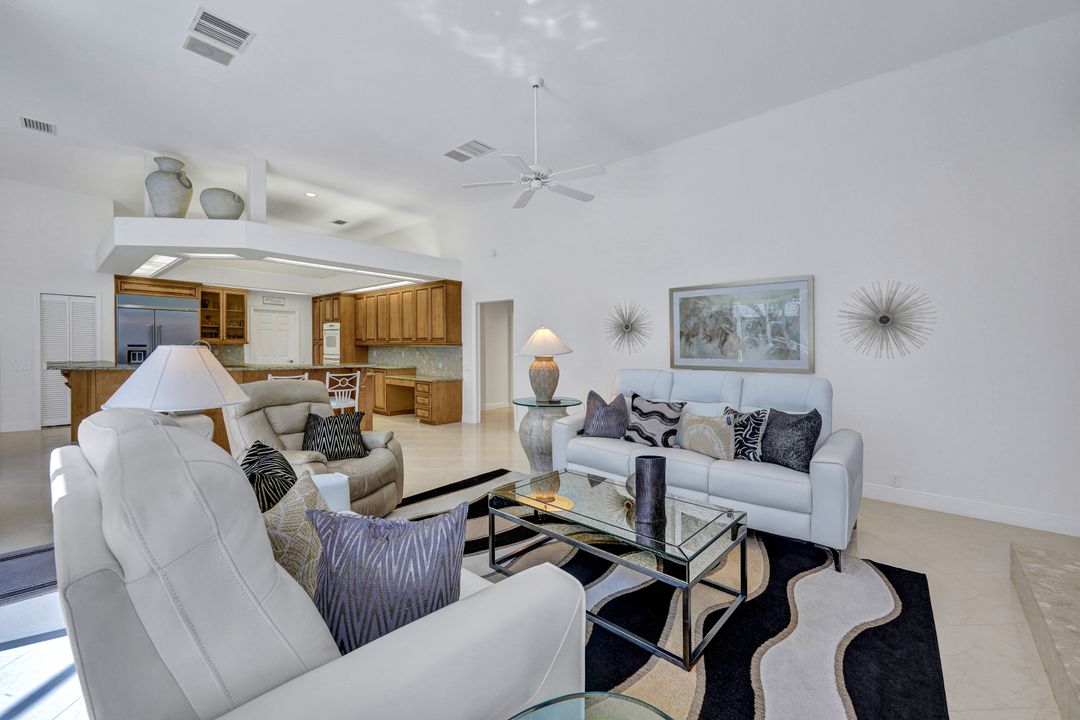 24421 Woodsage Dr, Bonita Springs, FL 34134