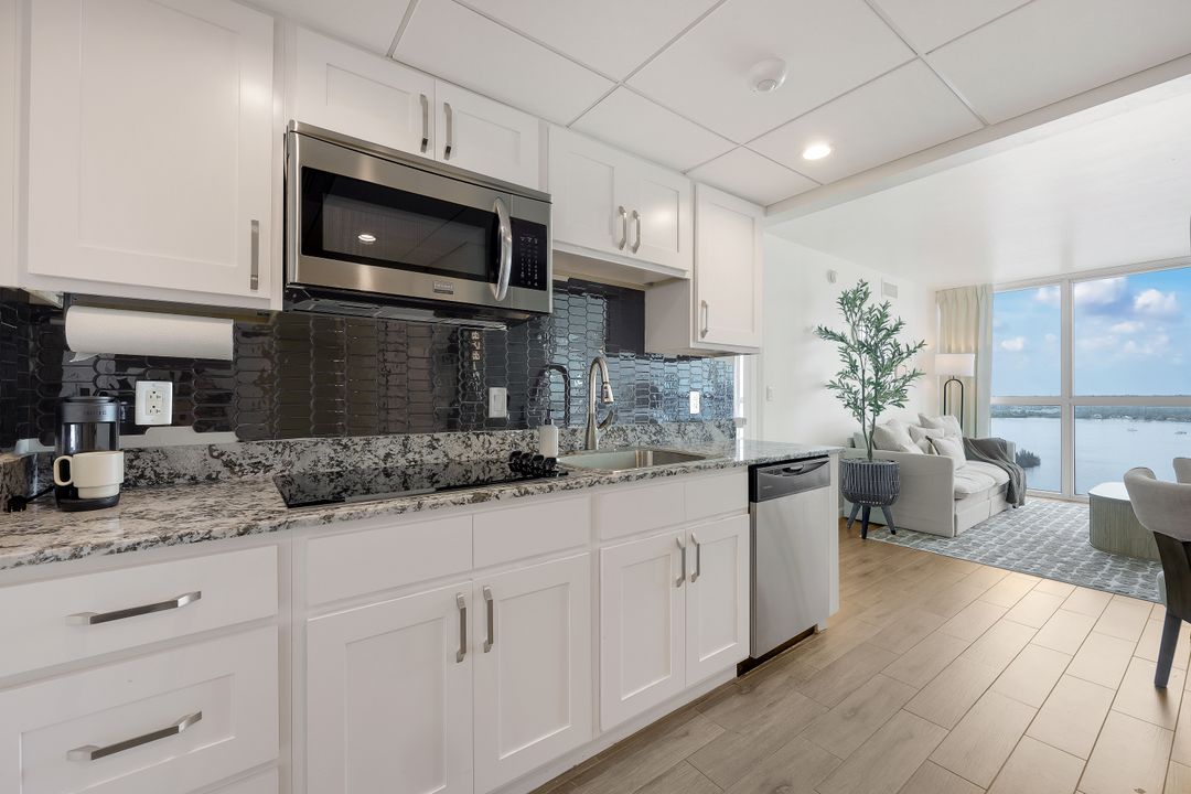 2500 Edwards Dr #2305, Fort Myers, FL 33901