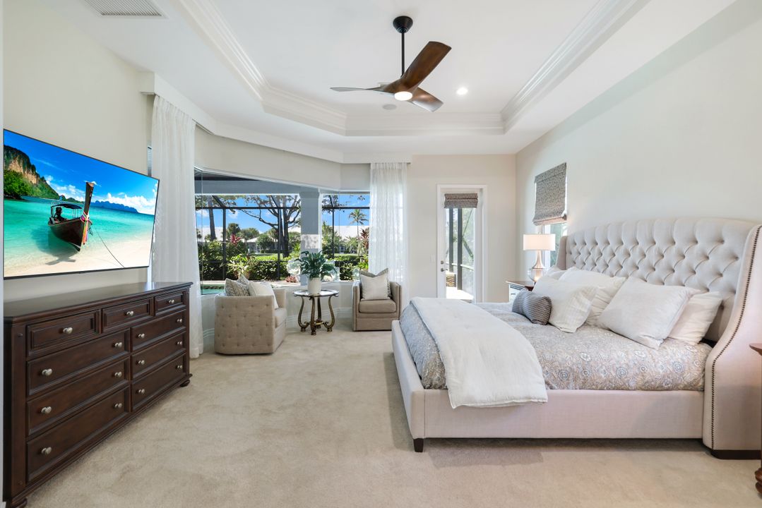 7633 Mulberry Ln, Naples, FL 34114