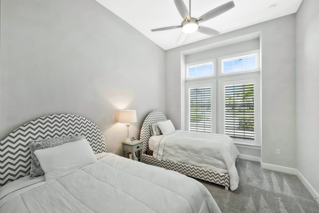 6072 Lucaya Wy, Naples, FL 34112