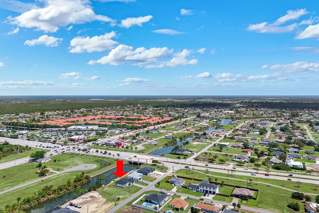 1517 NE 23rd St, Cape Coral, FL 33909