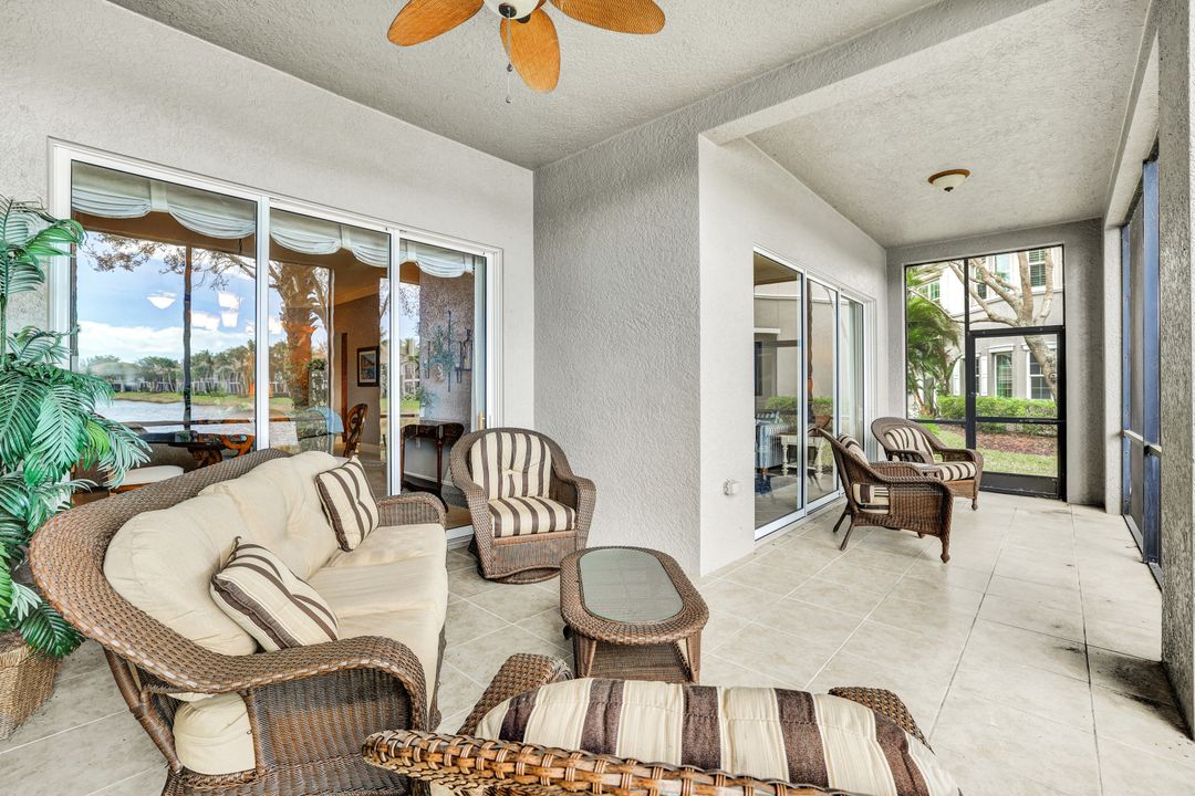 9234 Tesoro Ln #101, Naples, FL 34114