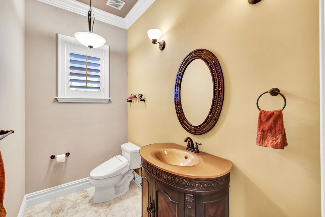 4806 Regal Dr, Bonita Springs, FL 34134