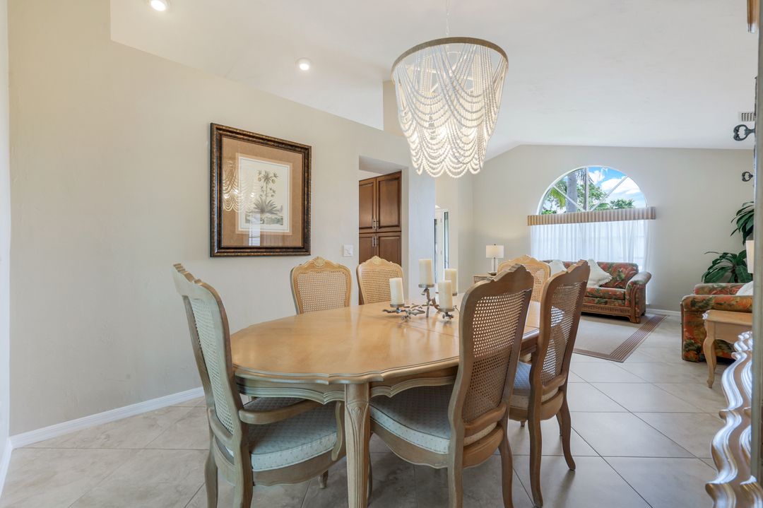941 Ironwood Ct, Marco Island, FL 34145
