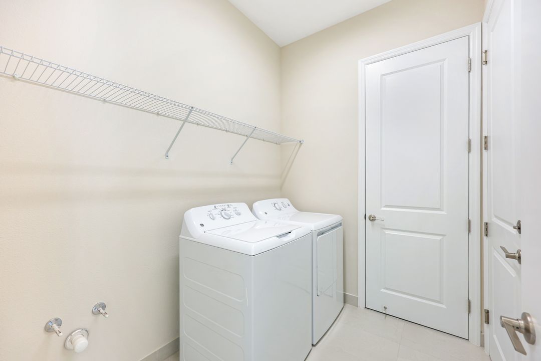 12650 Alderson Ave, Estero, FL 33928