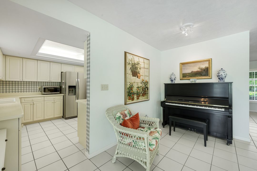 1839 Imperial Golf Course Blvd, Naples, FL 34110