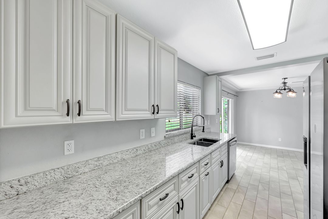 13820 Second St, Fort Myers, FL 33905