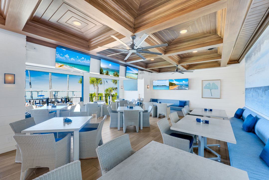 9467 Gulf Shore Dr, Naples, FL 34108