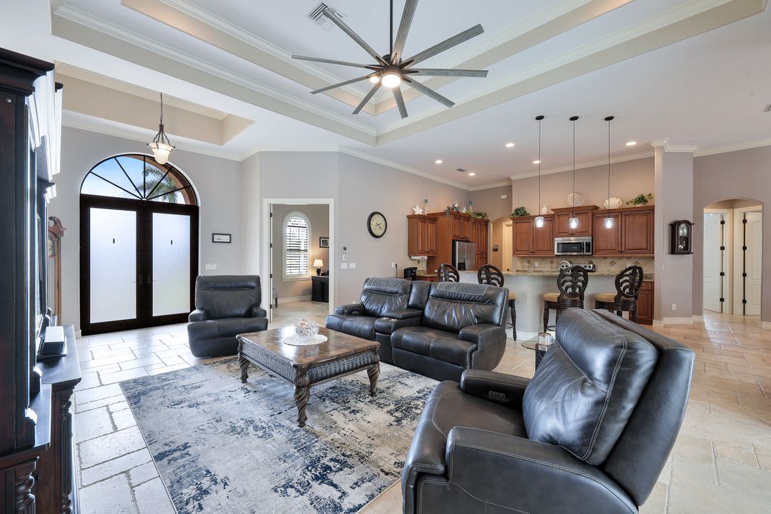 598 Fieldstone Dr, Marco Island, FL 34145