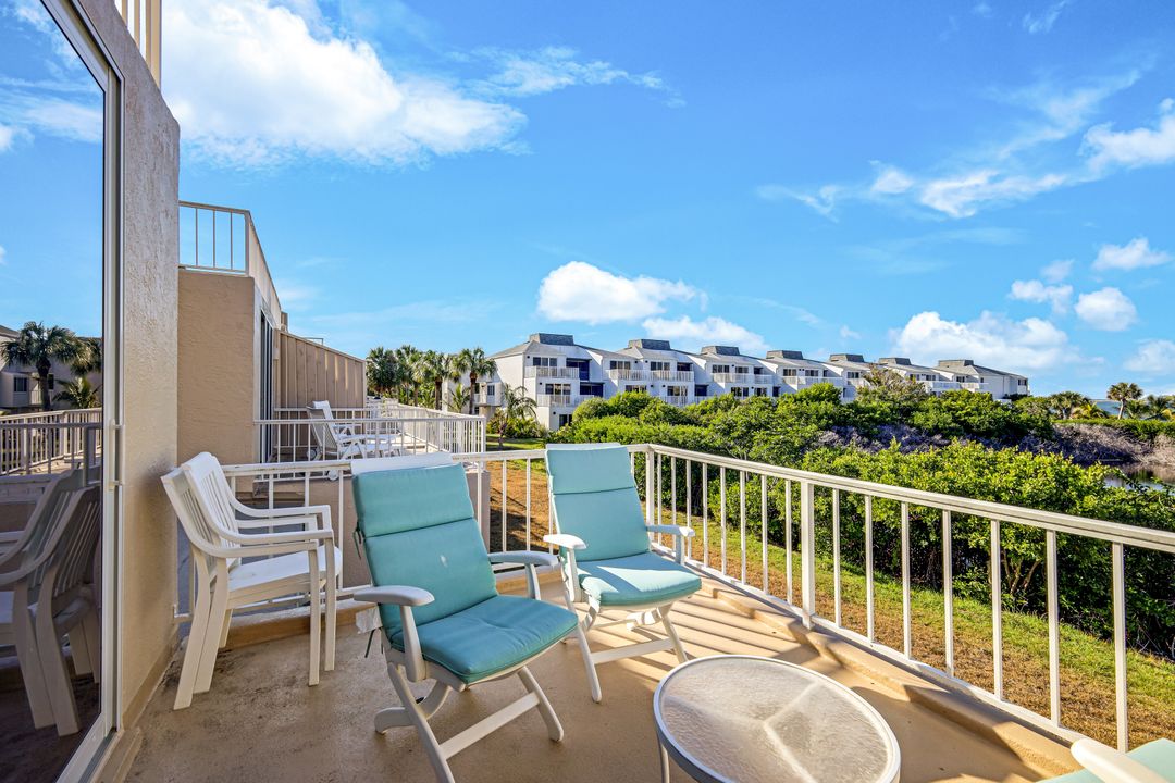 200 Periwinkle Way #214, Sanibel, FL 33957