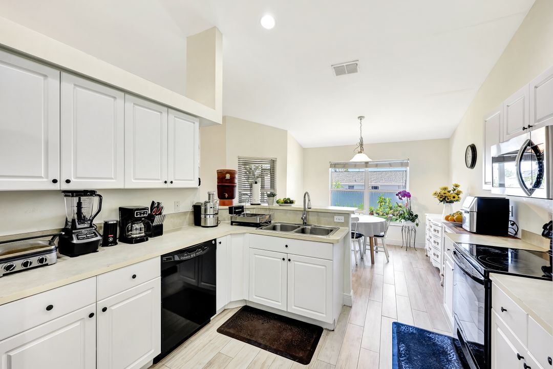 1309 SW 29th St, Cape Coral, FL 33914