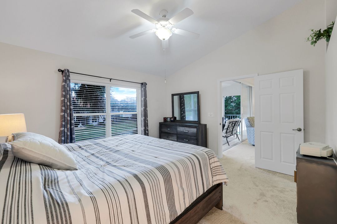 5070 Cedar Springs Dr #204, Naples, FL 34110