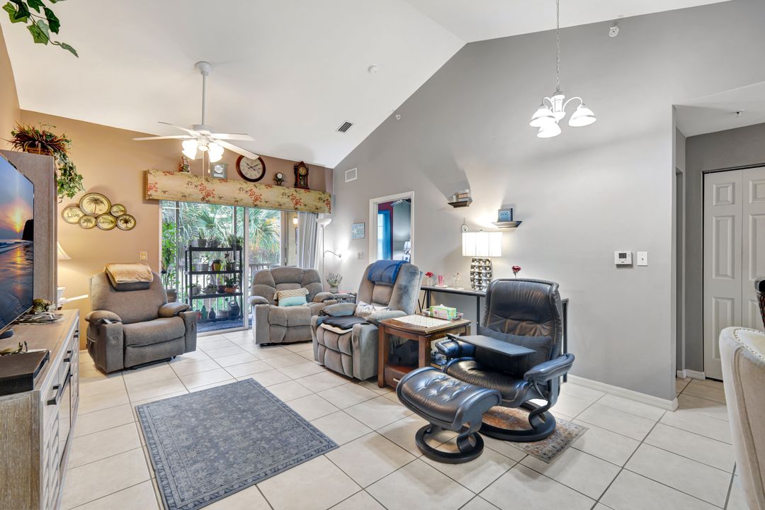 950 Hancock Creek S Blvd #524, Cape Coral, FL 33909