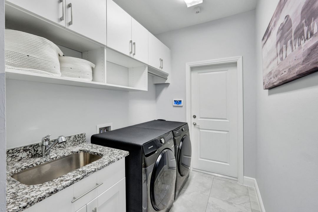 2552 52nd Ave NE, Naples, FL 34120