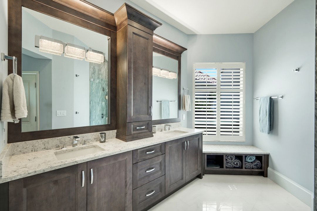 3390 Riviera Lakes Ct, Bonita Springs, FL 34134