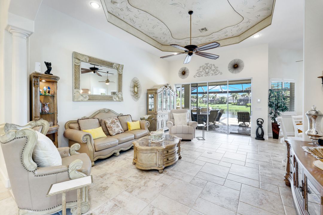 9684 Cobalt Cove Cir, Naples, FL 34120