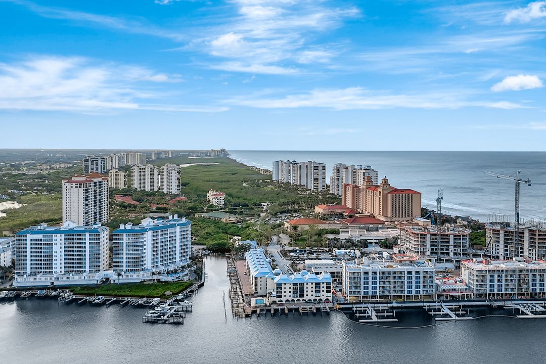 271 Southbay Dr #155, Naples, FL 34108