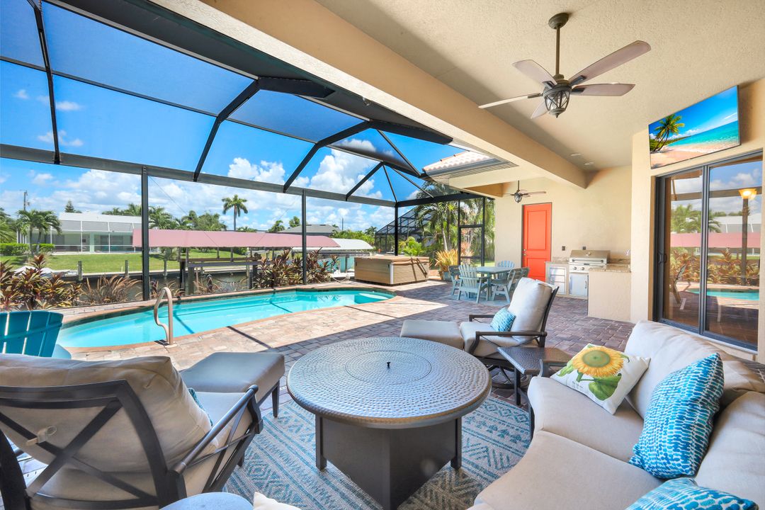 1621 SW 43rd Terrace, Cape Coral, FL 33914