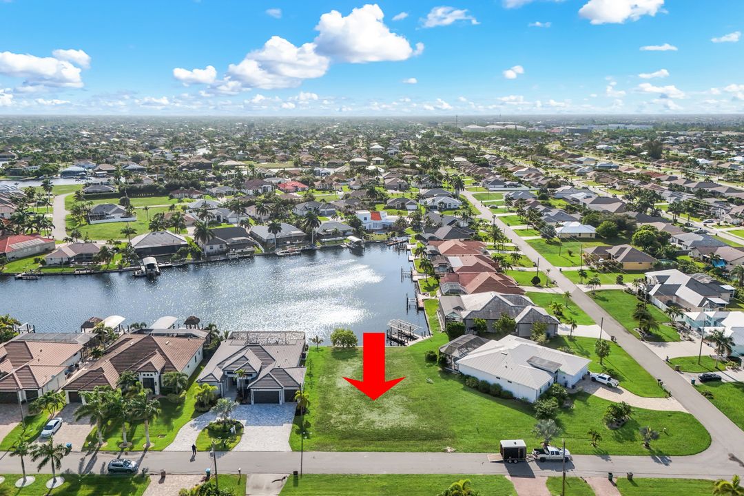 3127 SW 29th Ave, Cape Coral, FL 33914