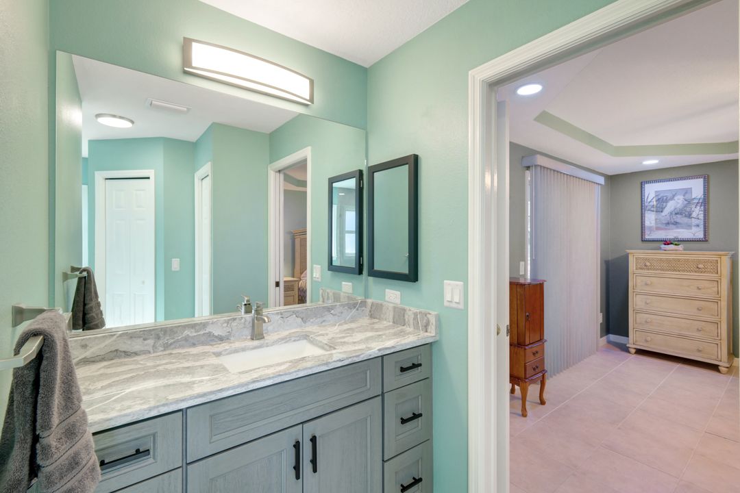 213 SW 38th Terrace, Cape Coral, FL 33914