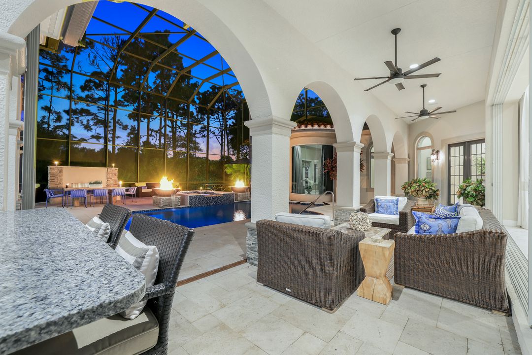 12338 Collier's Reserve Dr, Naples, FL 34110