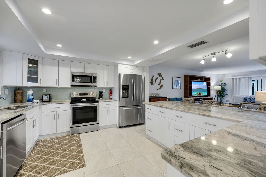 1011 Swallow Ave #105, Marco Island, FL 34145