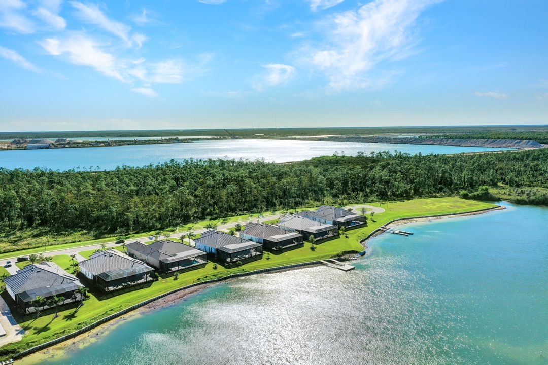 17500 Blue Sapphire Dr, Fort Myers, FL 33913